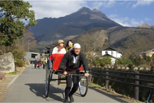 Ebisuya Rickshaw Yufuin Location